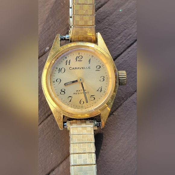 Vintage Ladies Caravelle Watch - Picture 2 of 12